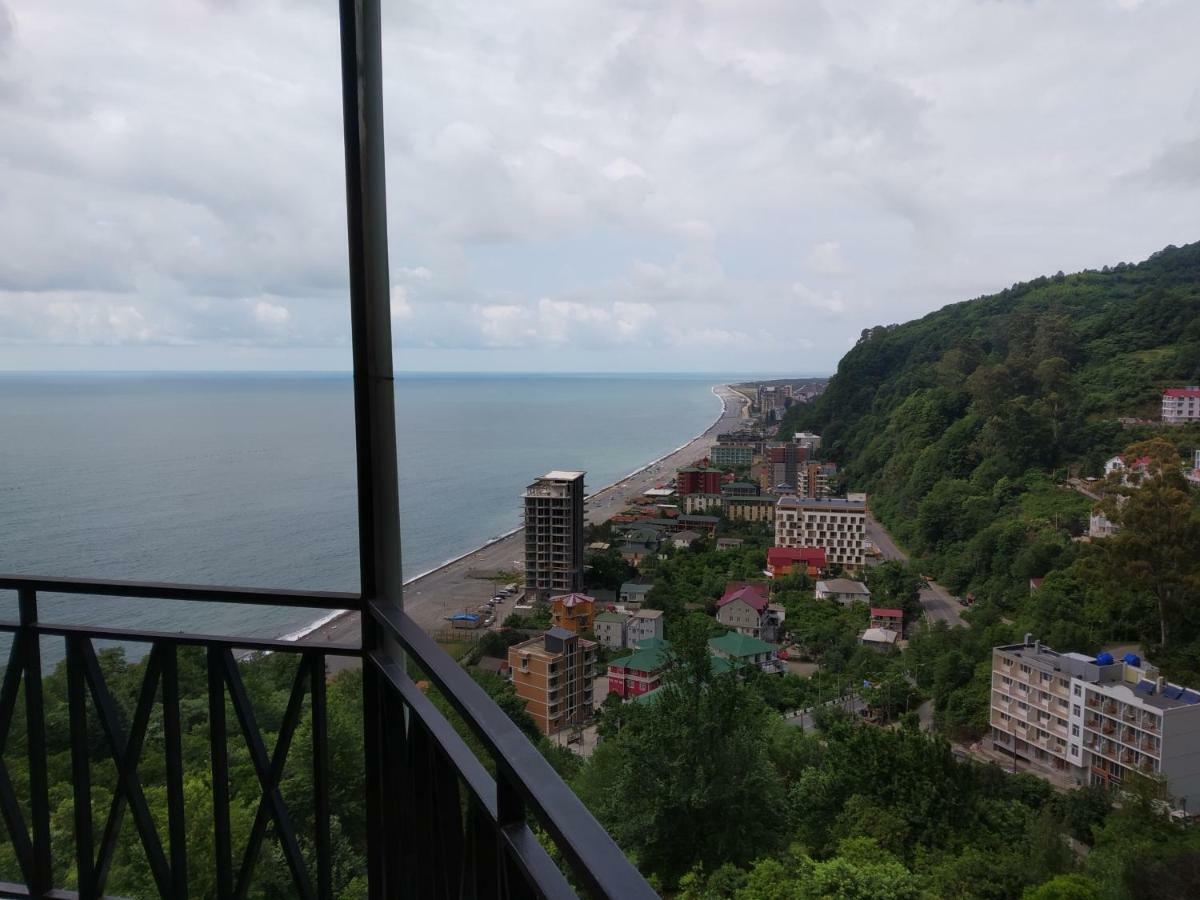 Aniva The Hotel Batumi Exterior foto